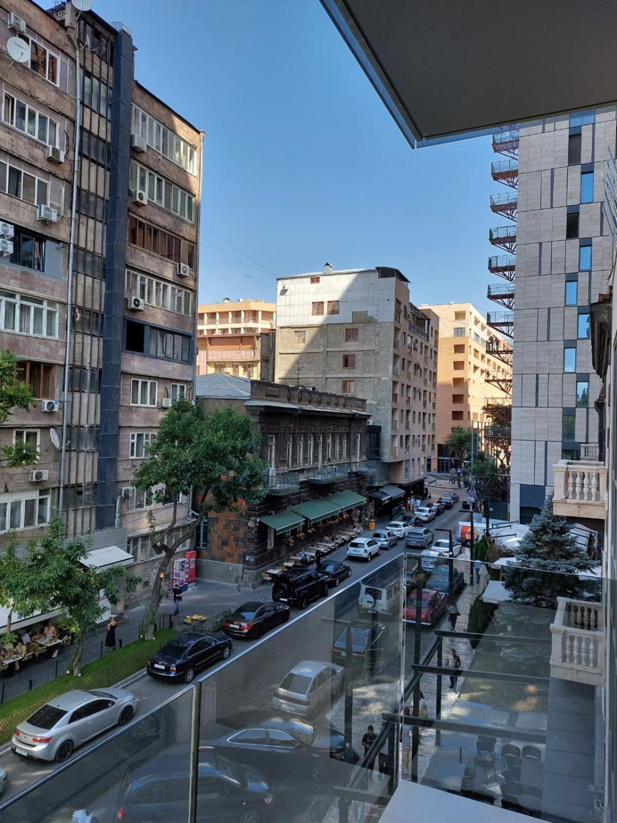 Soho Hotel City Centre Erivan Dış mekan fotoğraf